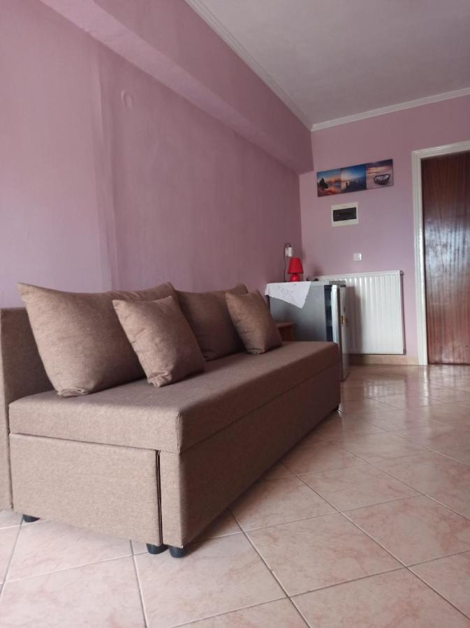 Apartament Dimitris House Petriti Zewnętrze zdjęcie