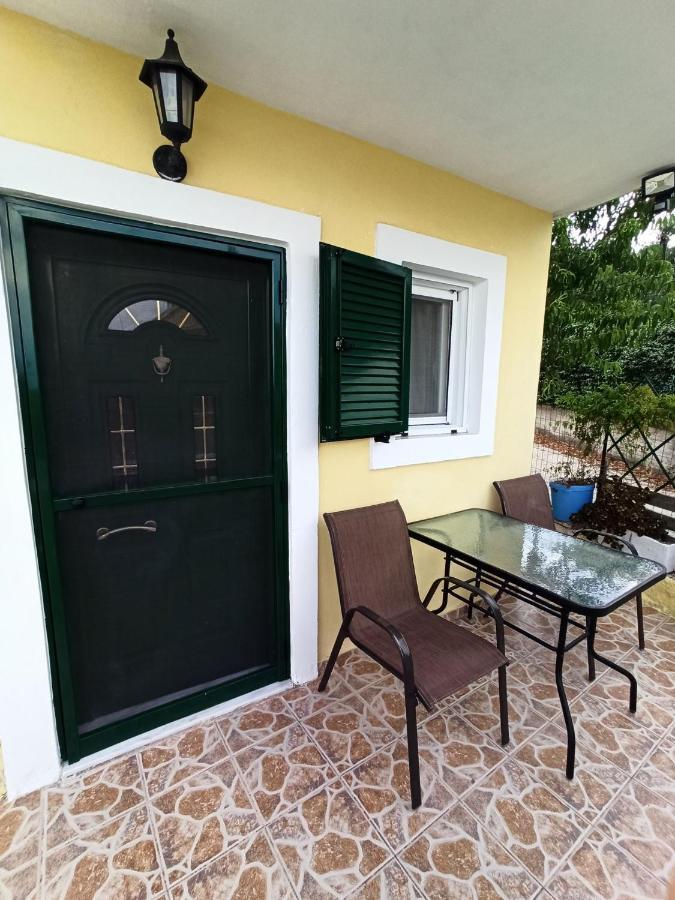 Apartament Dimitris House Petriti Zewnętrze zdjęcie